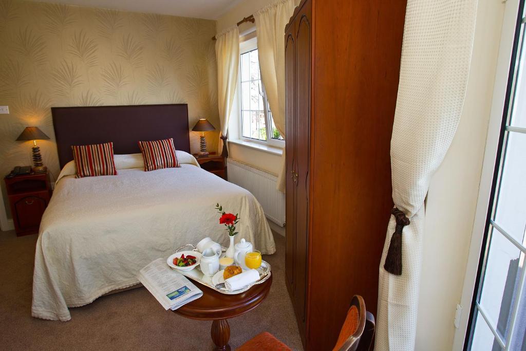 Robeen House Hotel Киларни Екстериор снимка